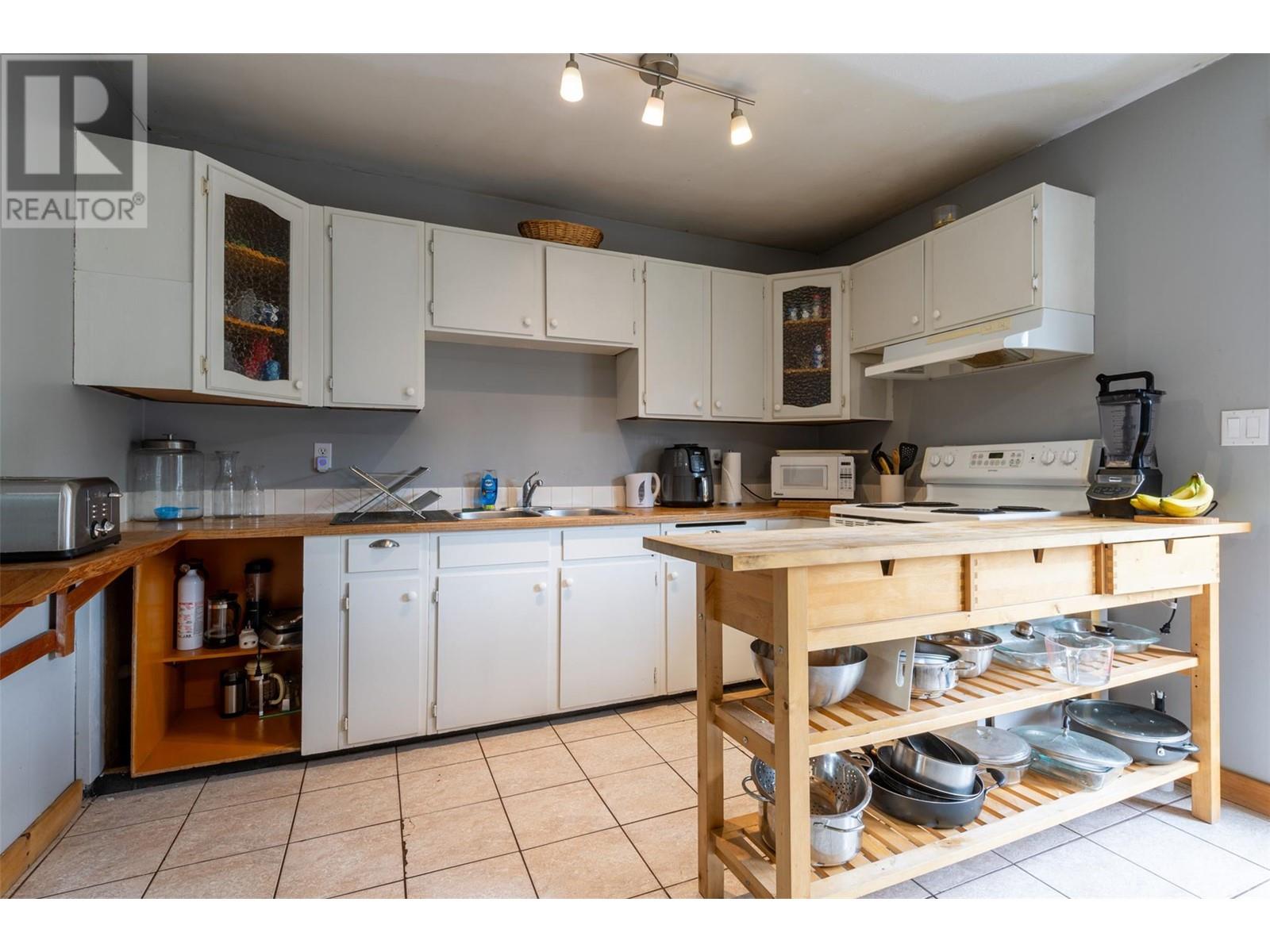 400 5th Avenue N Unit# 16, Golden, British Columbia  V0A 1H0 - Photo 7 - 10349098