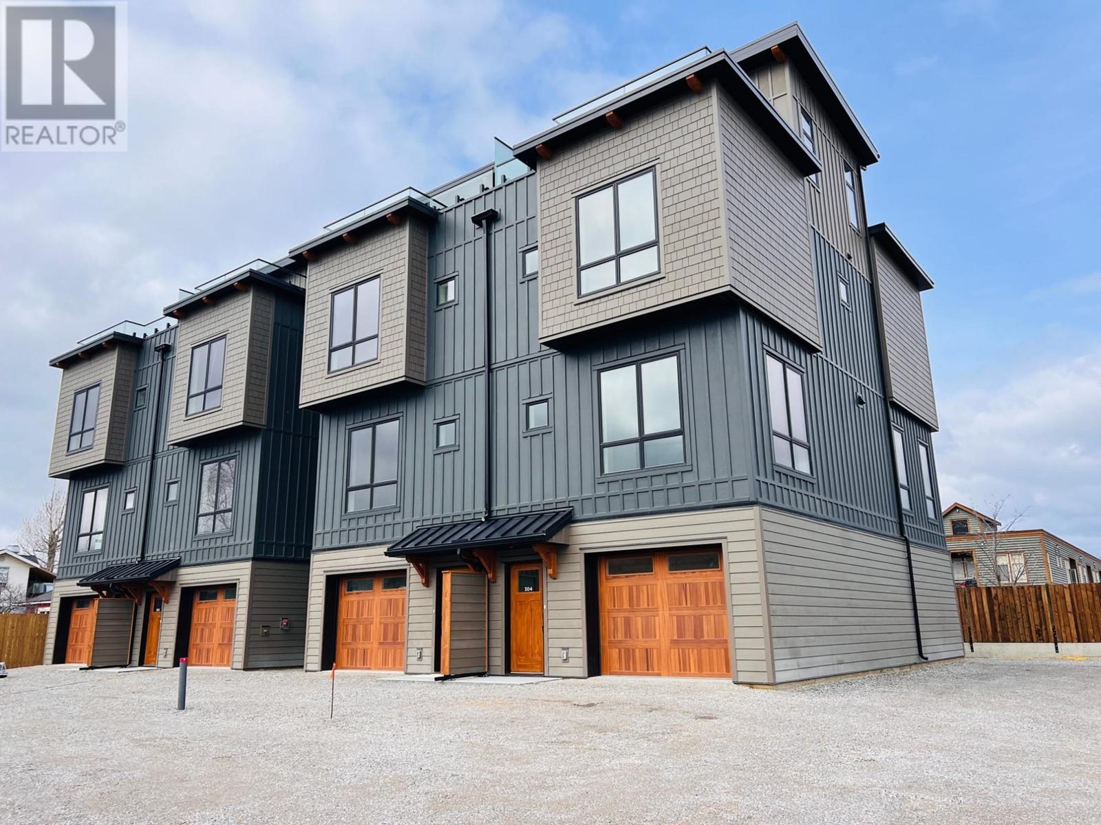 510 14th Street Unit# 401, Invermere, British Columbia  V0A 1K0 - Photo 2 - 10349226