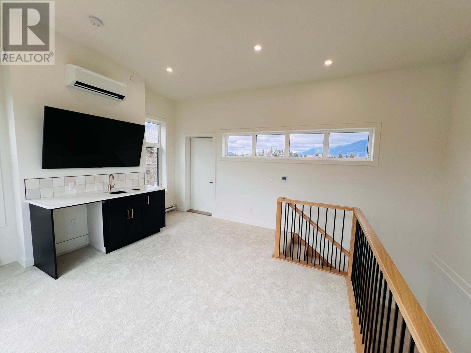 510 14th Street Unit# 401, Invermere, British Columbia  V0A 1K0 - Photo 38 - 10349226