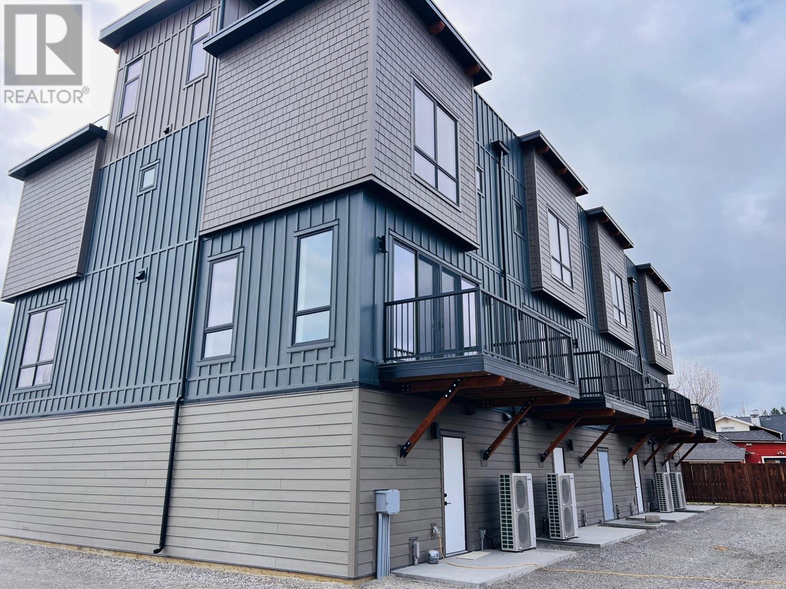 510 14th Street Unit# 304, Invermere, British Columbia  V0A 1K0 - Photo 3 - 10349062