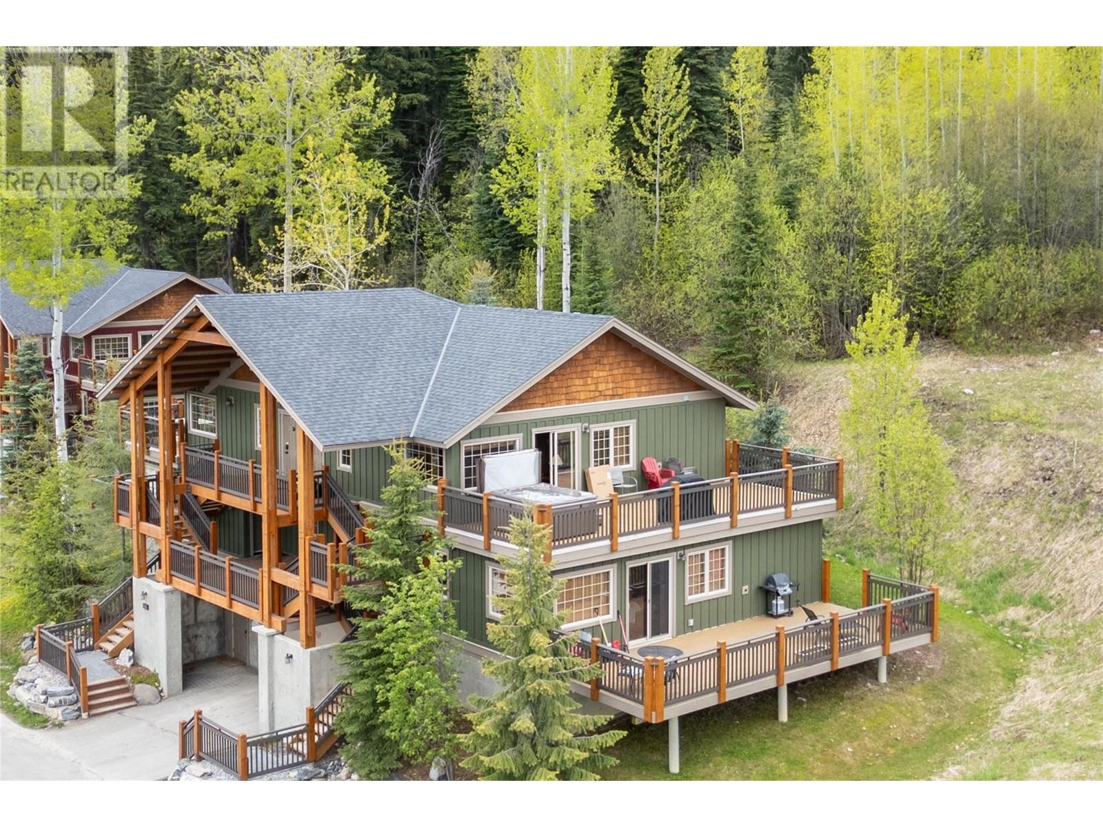 1306 Haesler View Unit# 49, Golden, British Columbia  V0A 1H0 - Photo 2 - 10349238