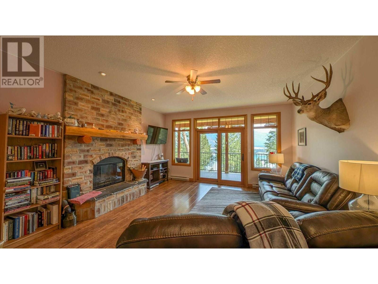 4197 Coy Road, Invermere, British Columbia  V0A 1K4 - Photo 2 - 10349248