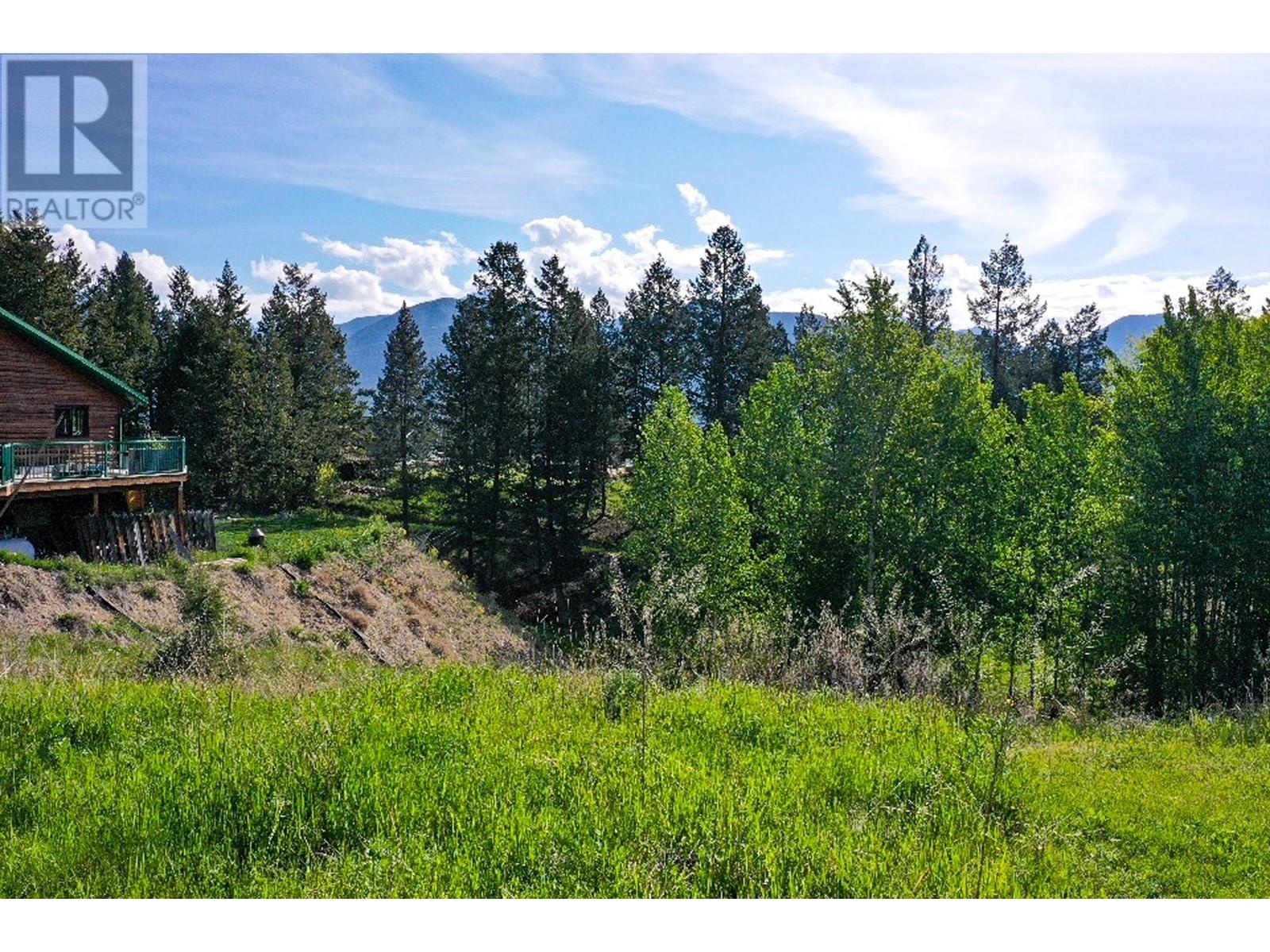 2161 Pinetree Place, Invermere, British Columbia  V0A 1K4 - Photo 10 - 10349356