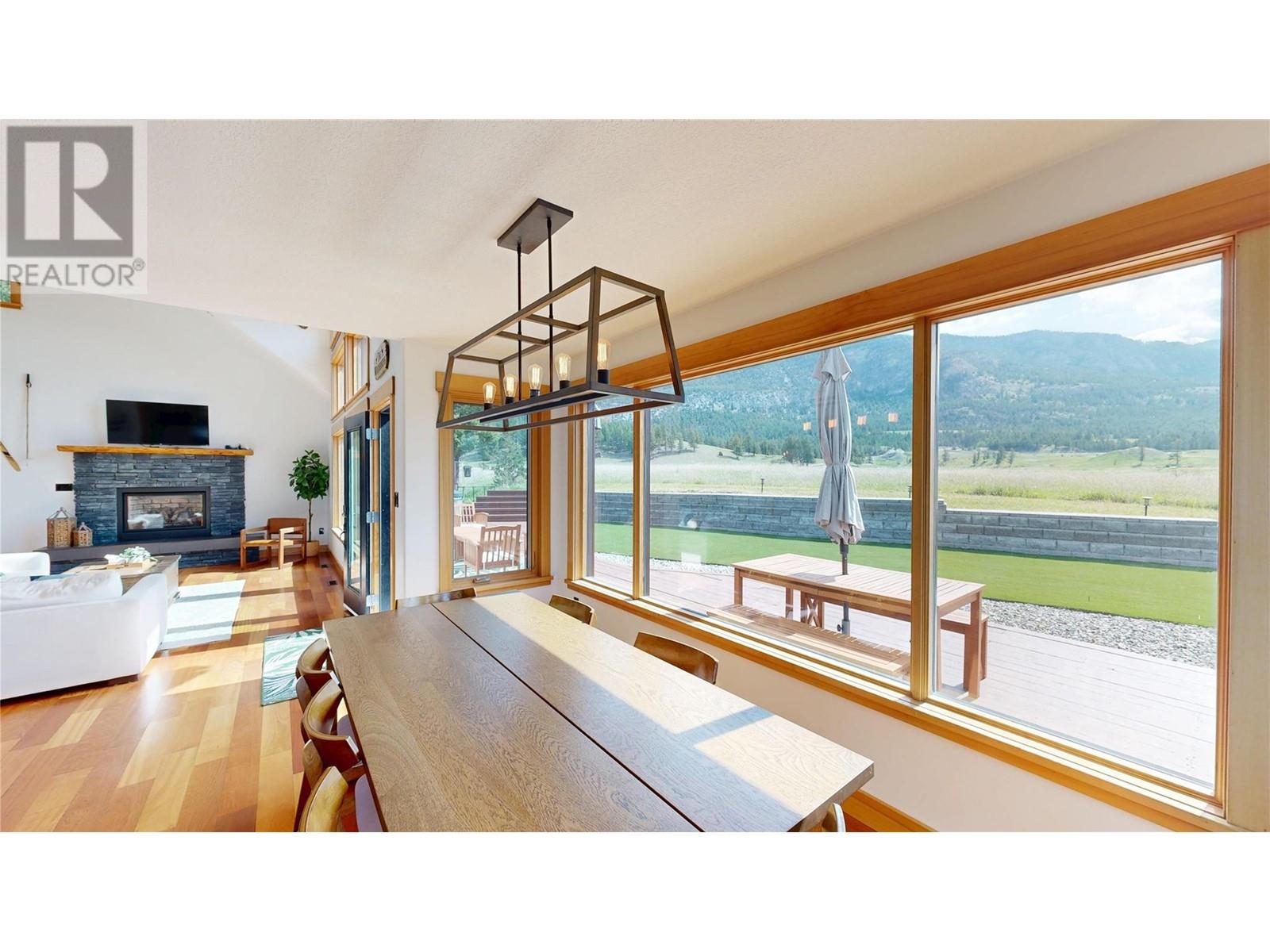 1018 Swansea Road, Windermere, British Columbia  V0A 1K3 - Photo 11 - 10349537