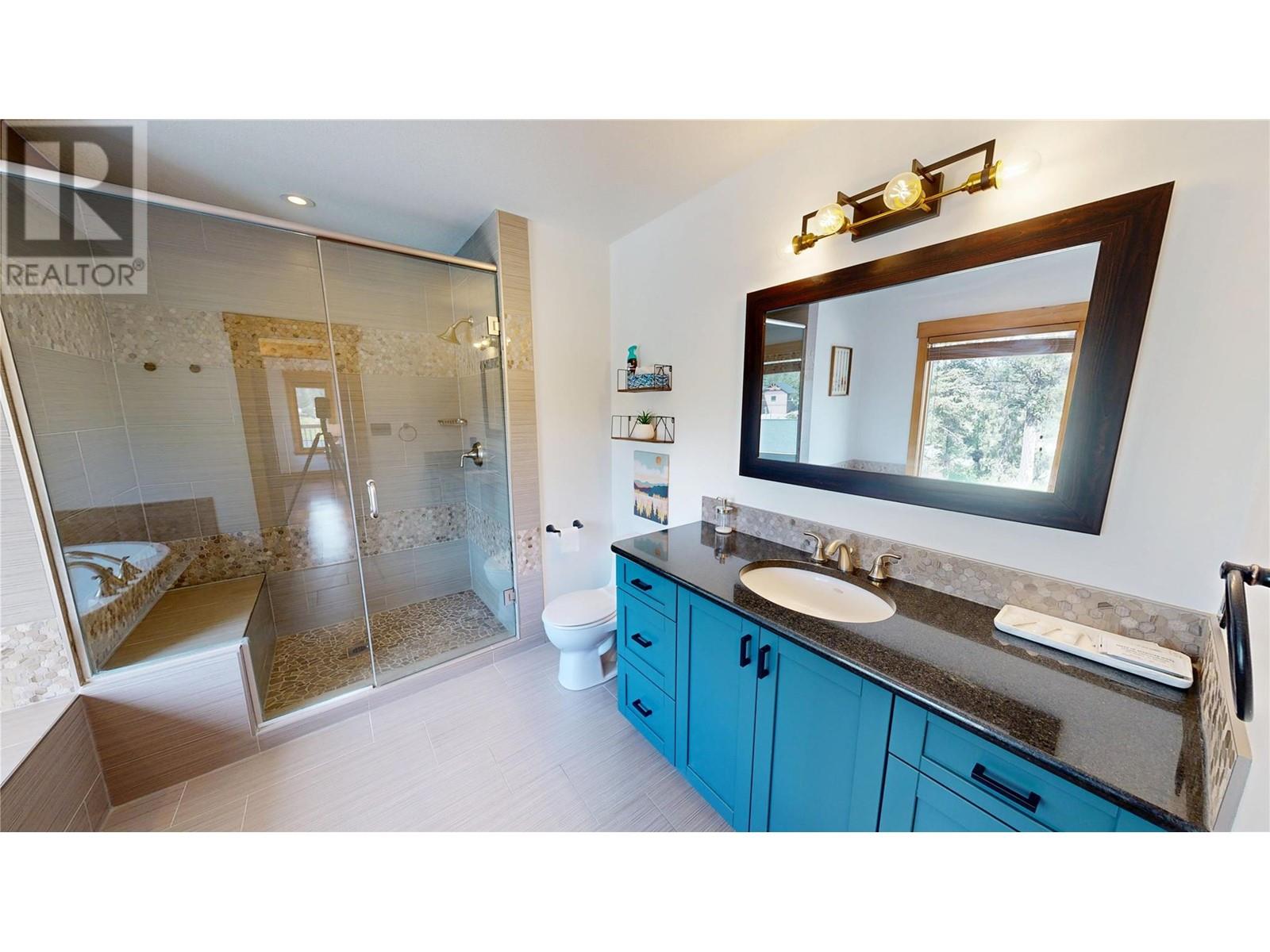 1018 Swansea Road, Windermere, British Columbia  V0A 1K3 - Photo 15 - 10349537
