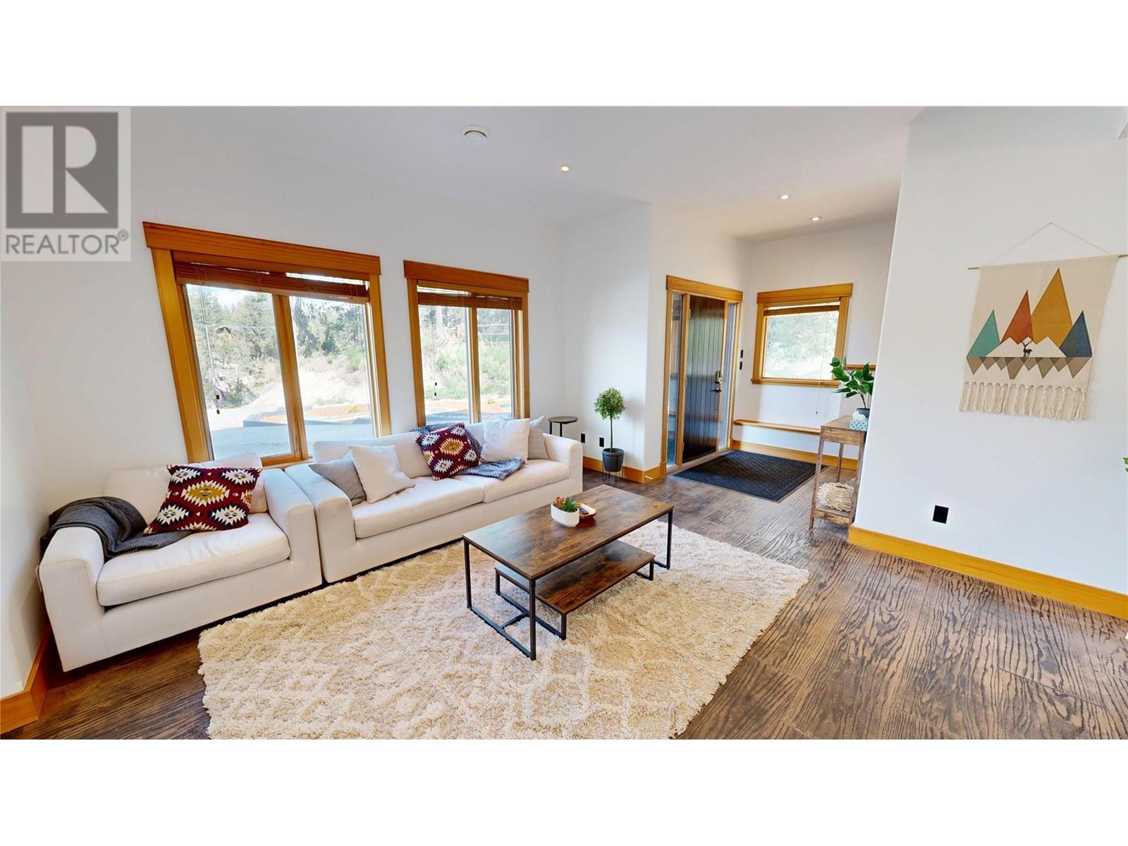 1018 Swansea Road, Windermere, British Columbia  V0A 1K3 - Photo 34 - 10349537
