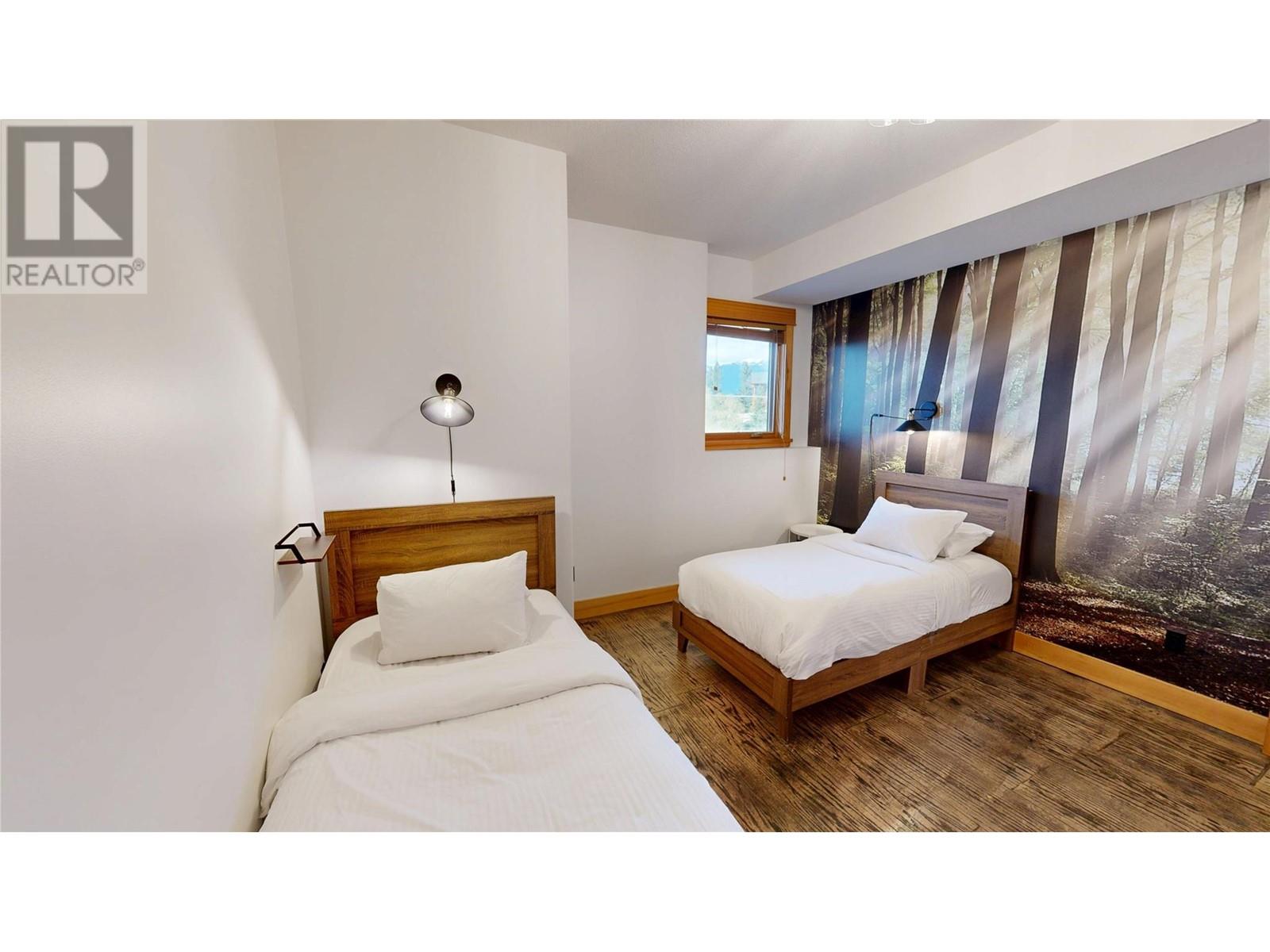 1018 Swansea Road, Windermere, British Columbia  V0A 1K3 - Photo 39 - 10349537
