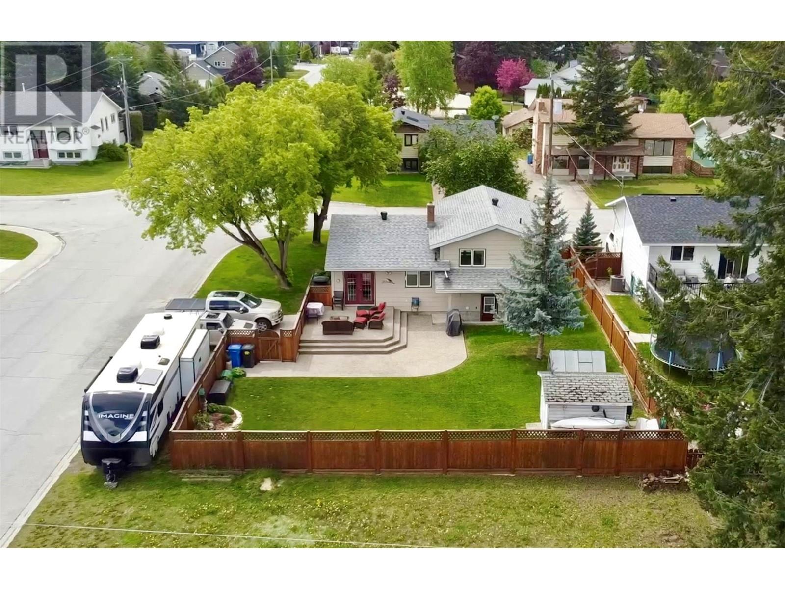1440 Birch Crescent, Golden, British Columbia