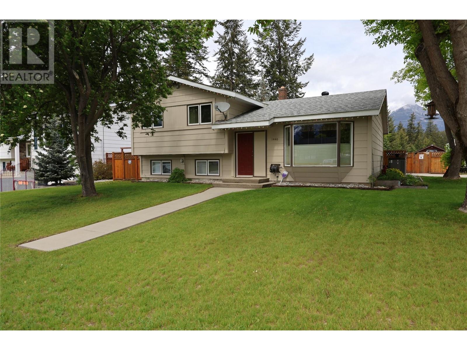 1440 Birch Crescent, Golden, British Columbia  V0A 1H6 - Photo 25 - 10349492
