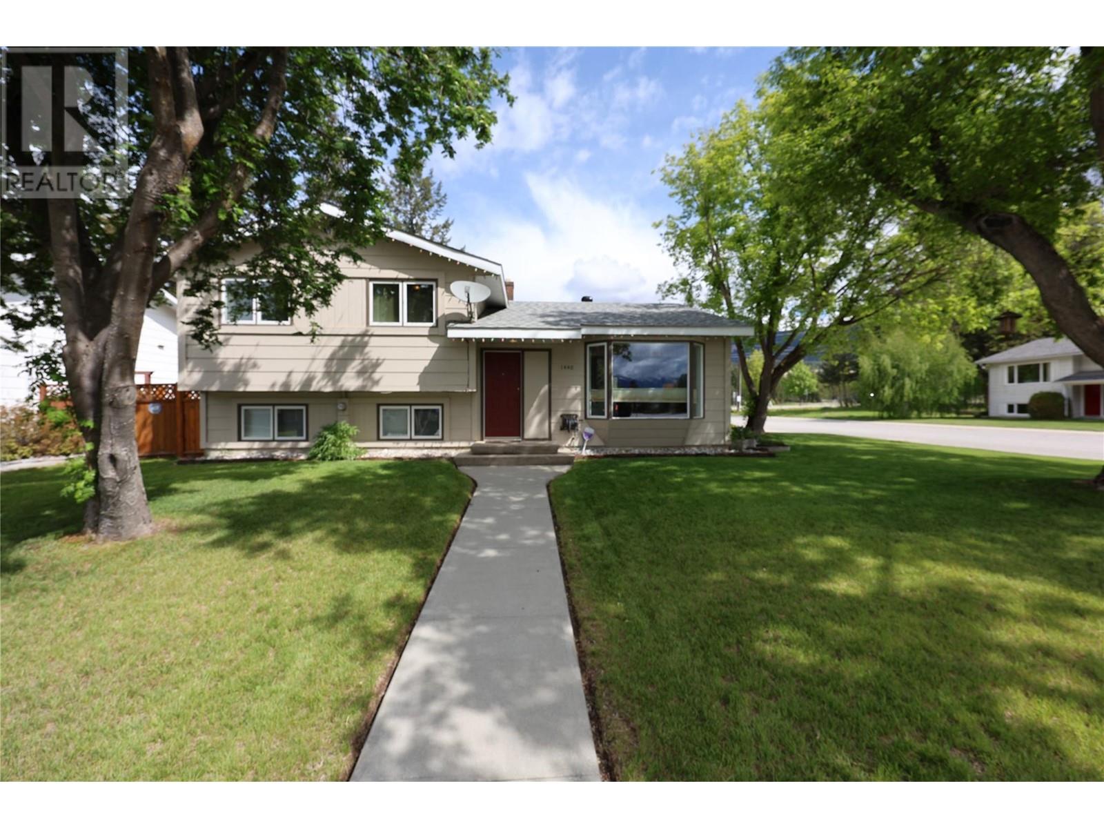 1440 Birch Crescent, Golden, British Columbia  V0A 1H6 - Photo 40 - 10349492