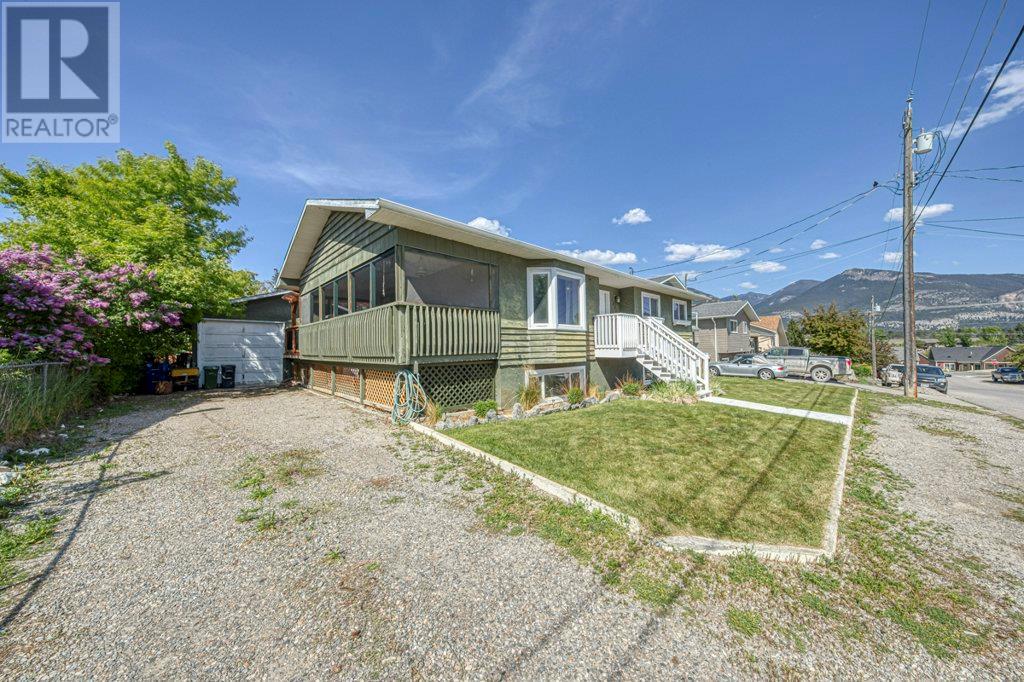 1028 6 Street, Invermere, British Columbia  V0A 1K0 - Photo 33 - 10349558