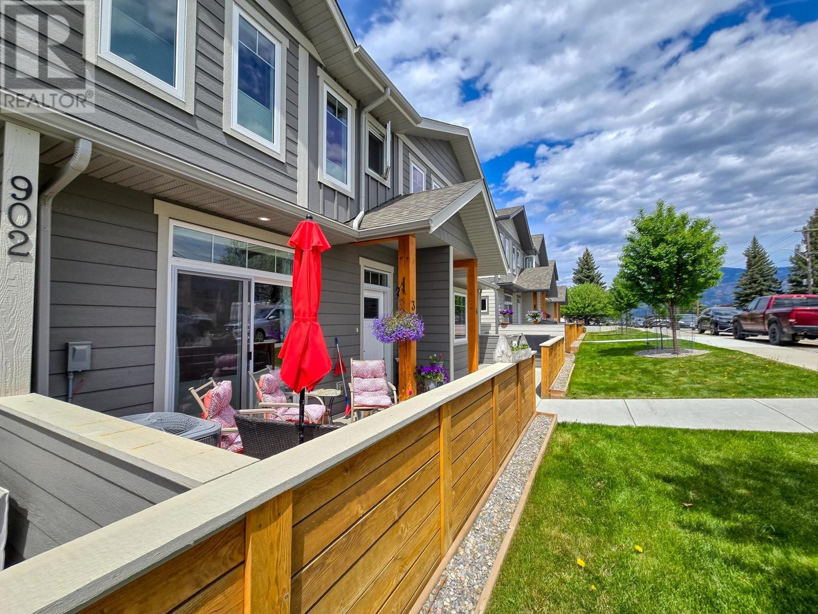 902 6TH Avenue Unit# 3, Invermere, British Columbia