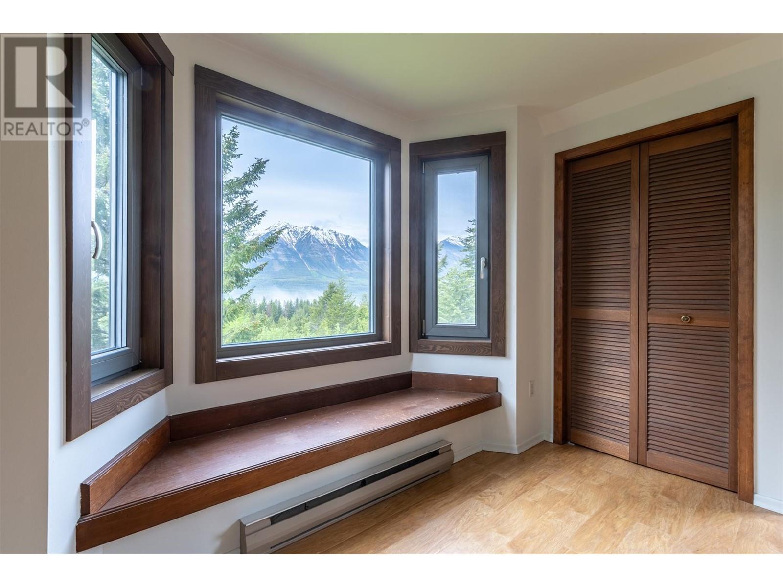 1615 Campbell Road, Golden, British Columbia  V0A 1H7 - Photo 29 - 10349909