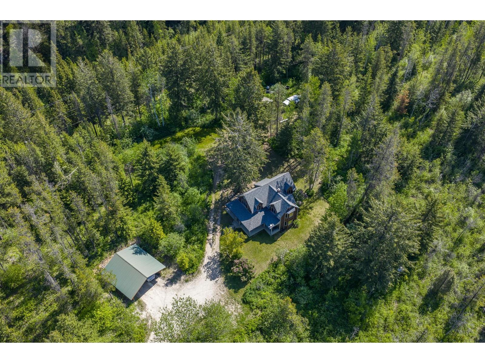 1615 Campbell Road, Golden, British Columbia  V0A 1H7 - Photo 54 - 10349909
