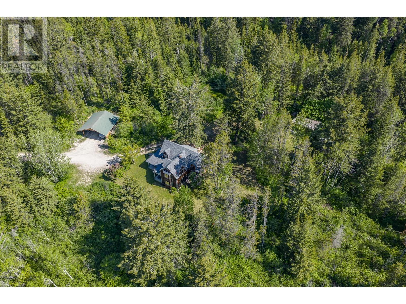 1615 Campbell Road, Golden, British Columbia  V0A 1H7 - Photo 55 - 10349909