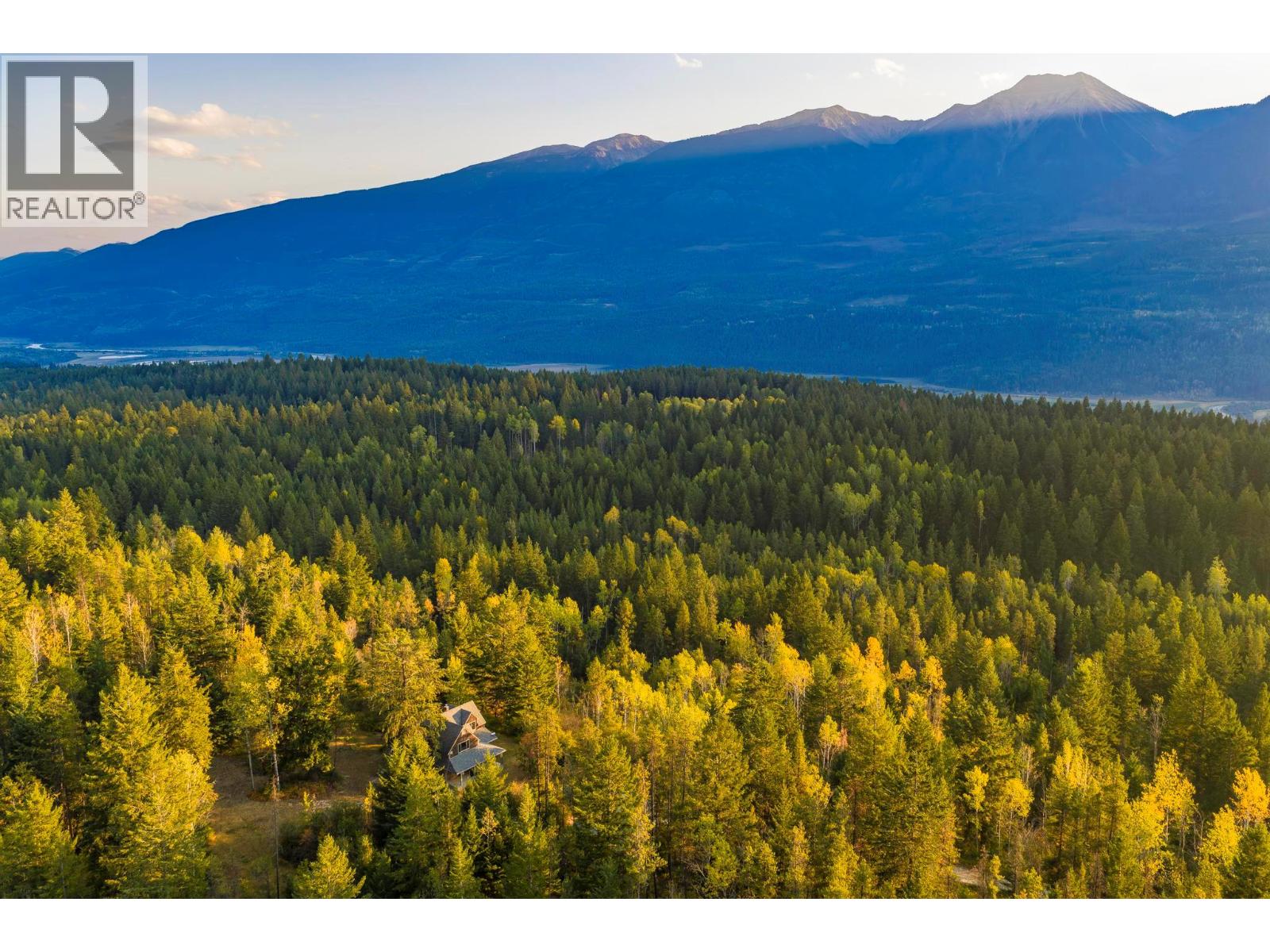 1615 Campbell Road, Golden, British Columbia  V0A 1H7 - Photo 88 - 10349909
