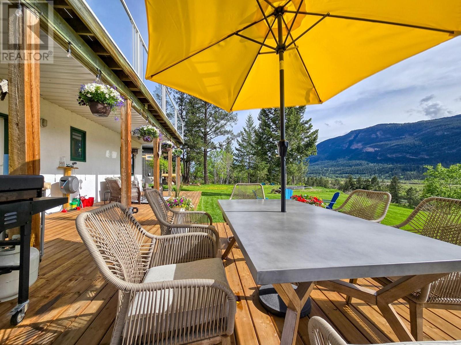 4778 Crescentwood Drive, Edgewater, British Columbia  V0A 1E0 - Photo 28 - 10348574