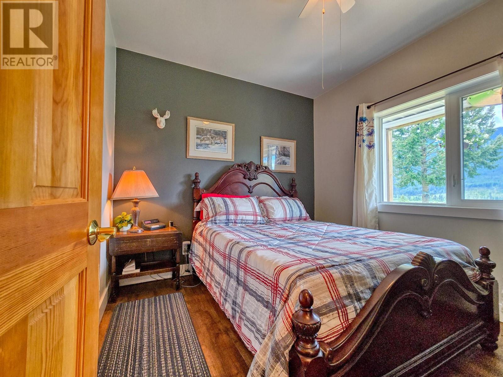 4778 Crescentwood Drive, Edgewater, British Columbia  V0A 1E0 - Photo 31 - 10348574