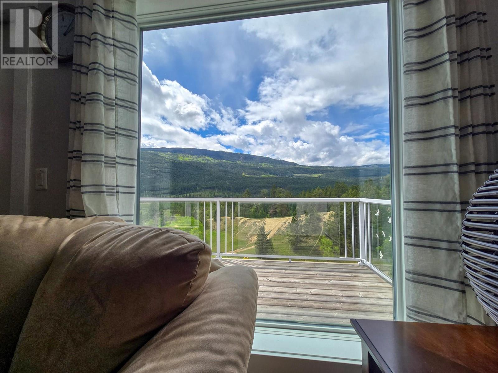 4778 Crescentwood Drive, Edgewater, British Columbia  V0A 1E0 - Photo 35 - 10348574