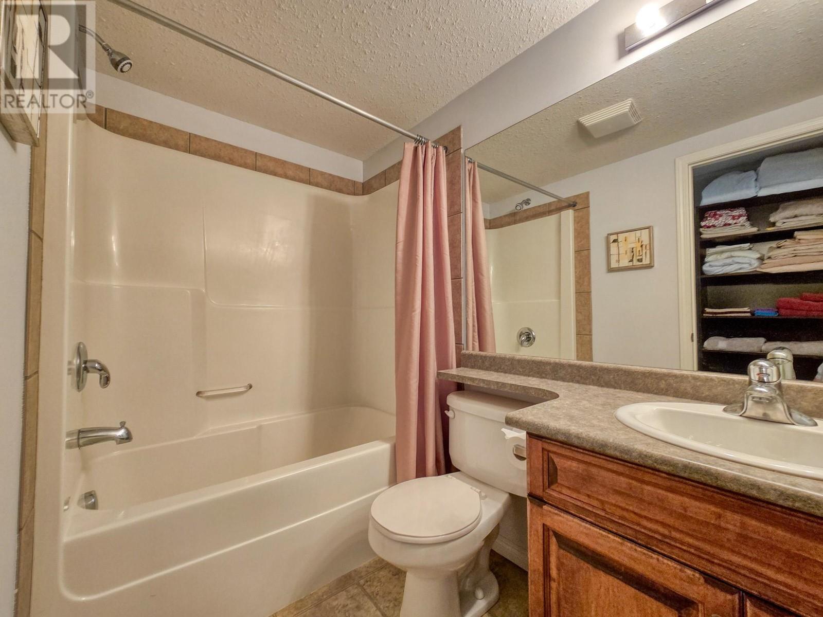 4767 Forsters Landing Road Unit# 212, Radium Hot Springs, British Columbia  V0A 1M0 - Photo 16 - 10349032