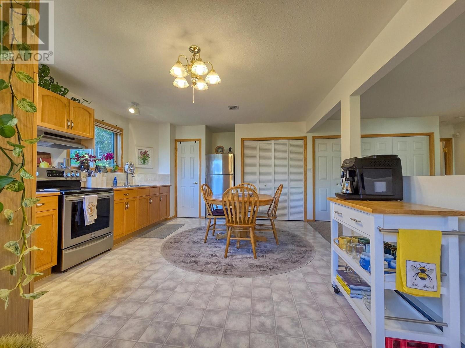 817 12th Avenue, Invermere, British Columbia  V0A 1K0 - Photo 50 - 10349937