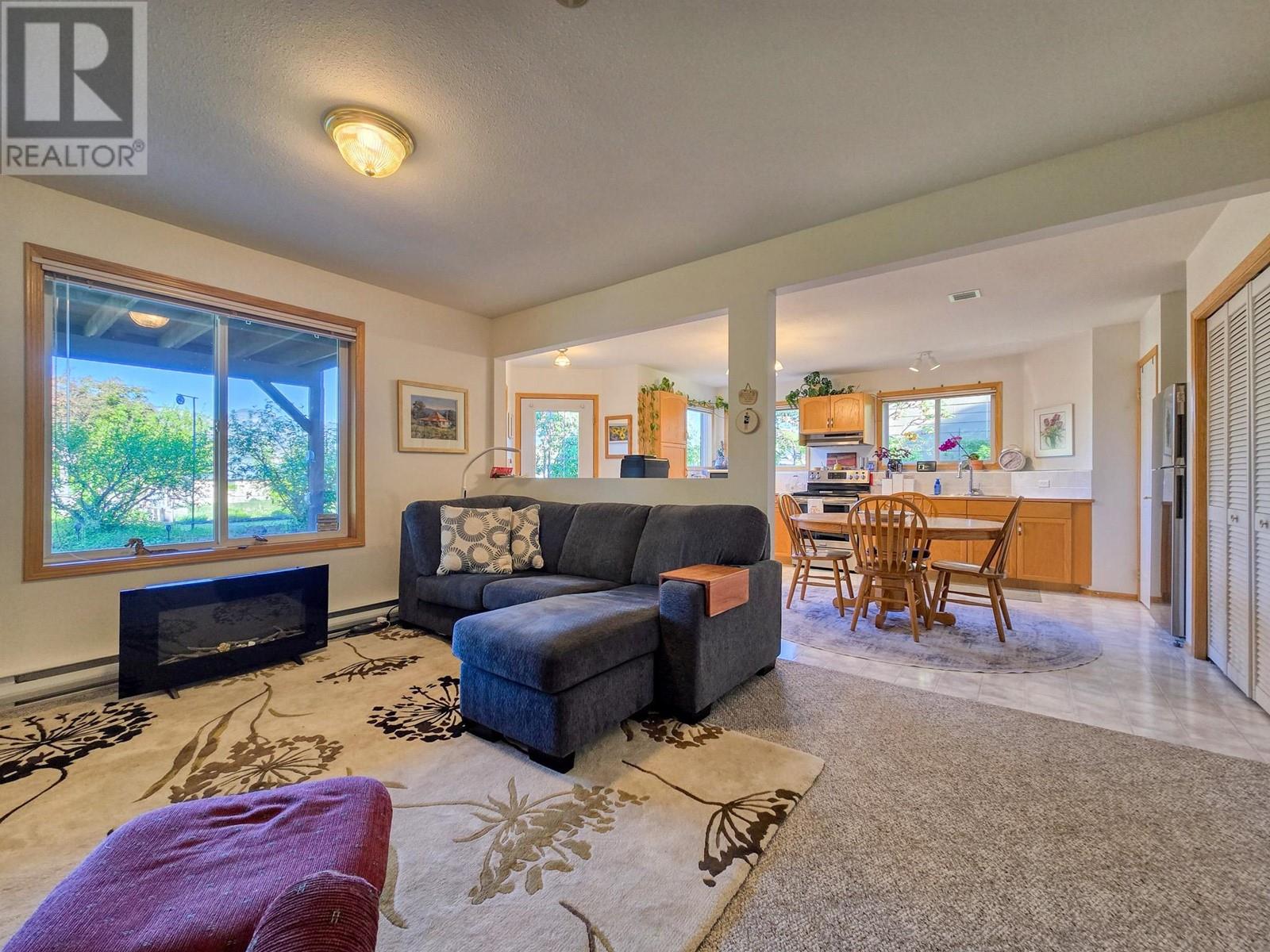 817 12th Avenue, Invermere, British Columbia  V0A 1K0 - Photo 54 - 10349937