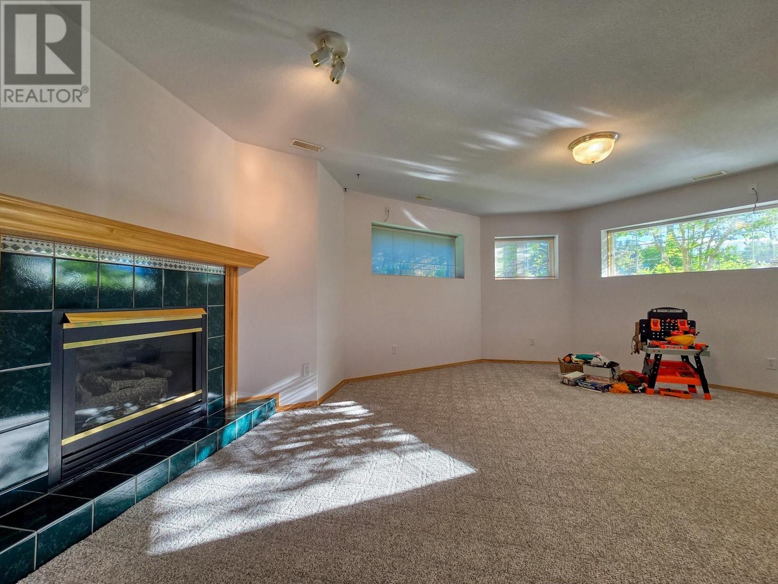 817 12th Avenue, Invermere, British Columbia  V0A 1K0 - Photo 59 - 10349937