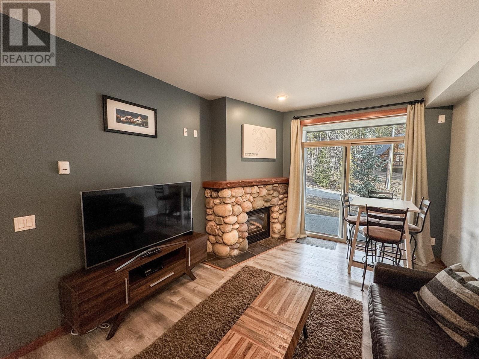 2075 Summit Drive Unit# 28, Panorama, British Columbia  V0A 1T0 - Photo 16 - 10349827