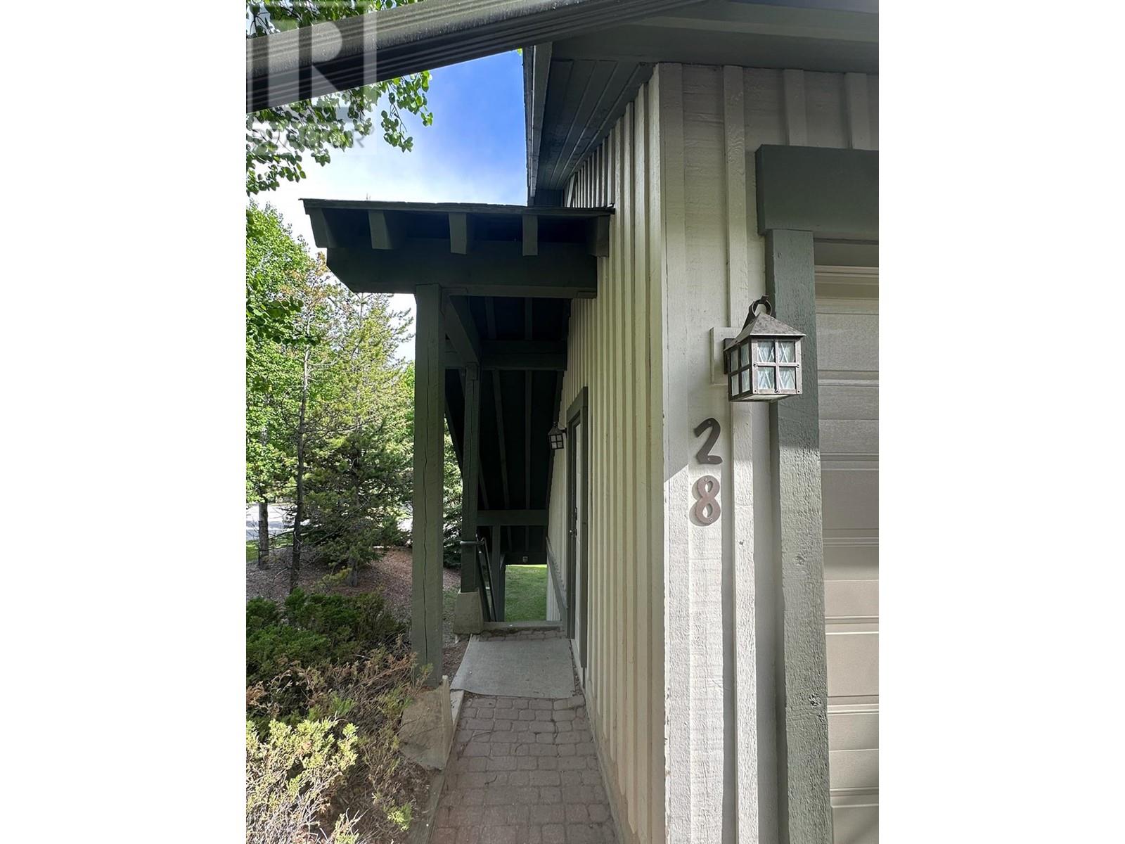 2075 Summit Drive Unit# 28, Panorama, British Columbia  V0A 1T0 - Photo 7 - 10349827