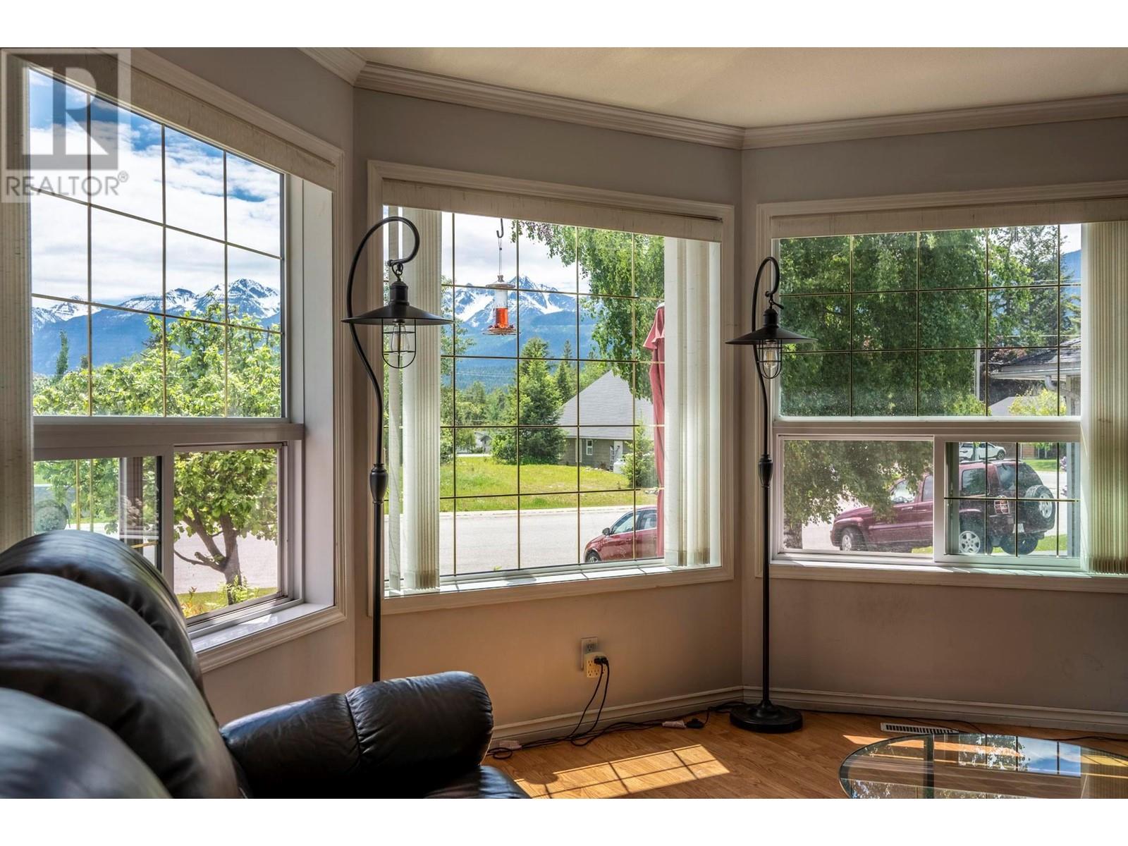 1505 Cedar Street, Golden, British Columbia  V0A 1H6 - Photo 10 - 10350673