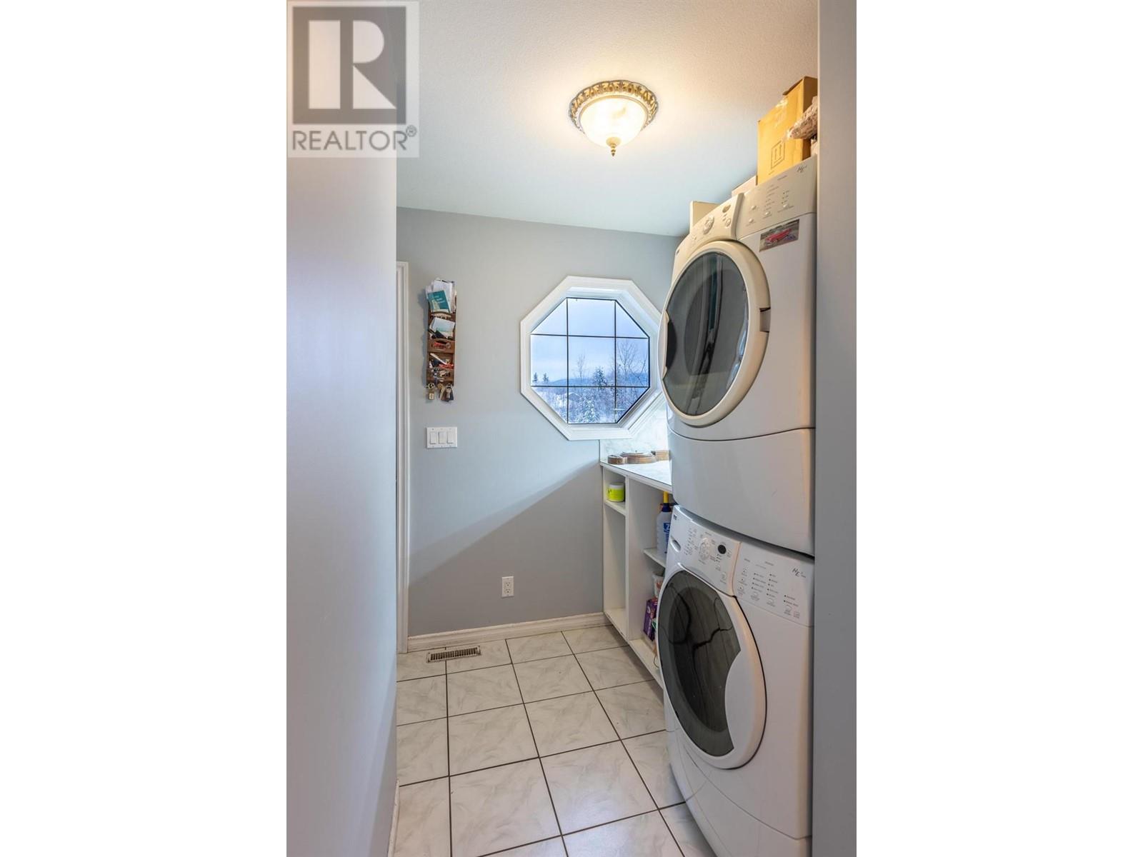 1505 Cedar Street, Golden, British Columbia  V0A 1H6 - Photo 33 - 10350673