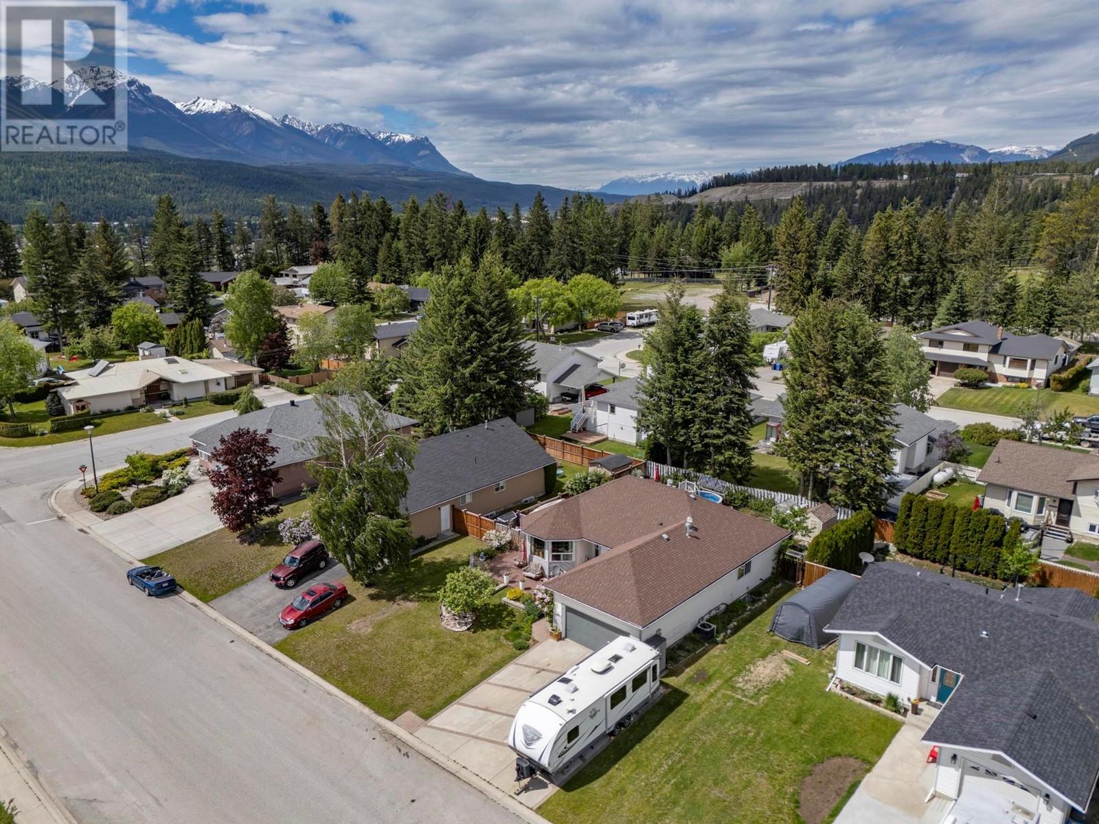1505 Cedar Street, Golden, British Columbia  V0A 1H6 - Photo 53 - 10350673