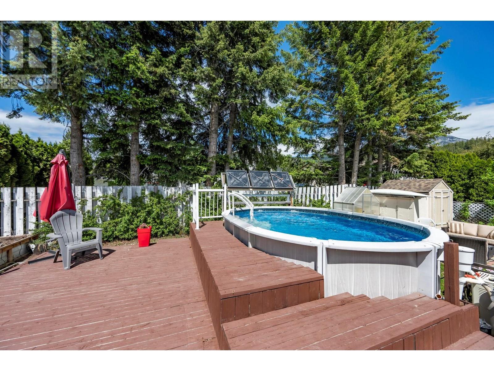 1505 Cedar Street, Golden, British Columbia  V0A 1H6 - Photo 60 - 10350673