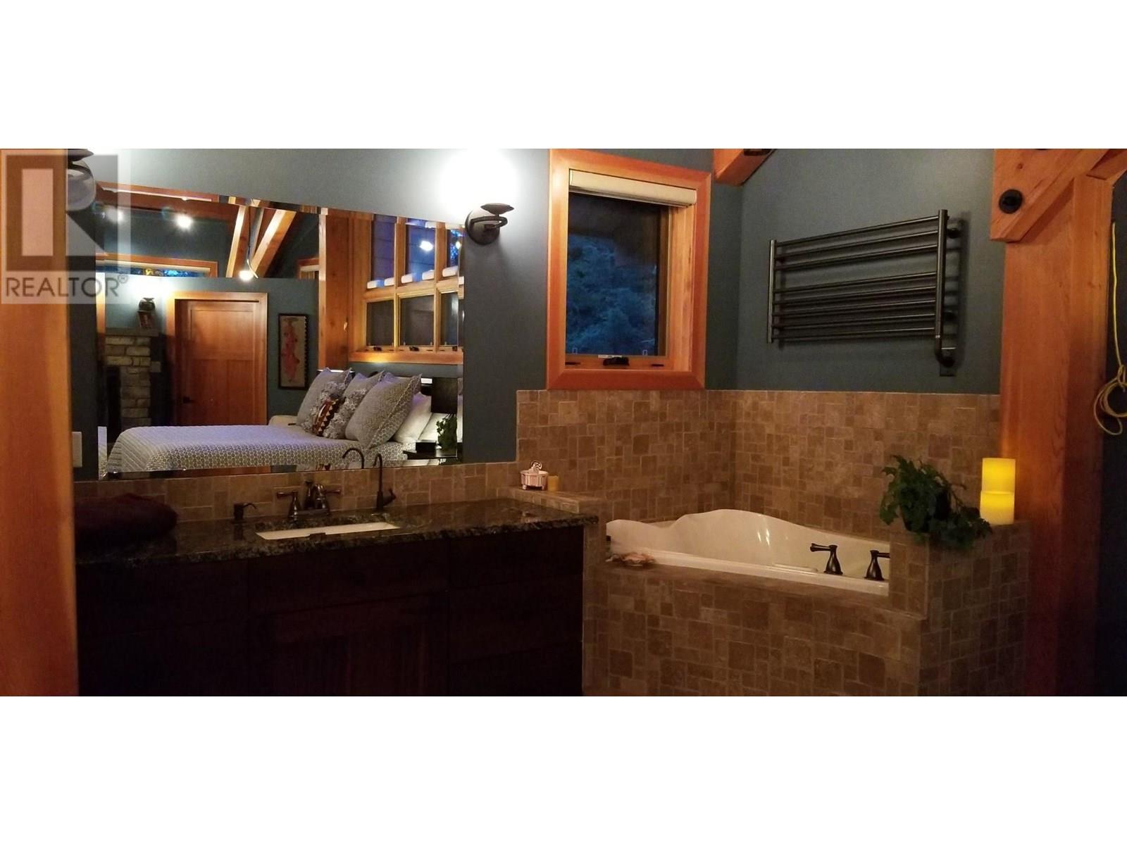 2480 Golden Donald Upper Road, Golden, British Columbia  V0A 1H1 - Photo 14 - 10350926