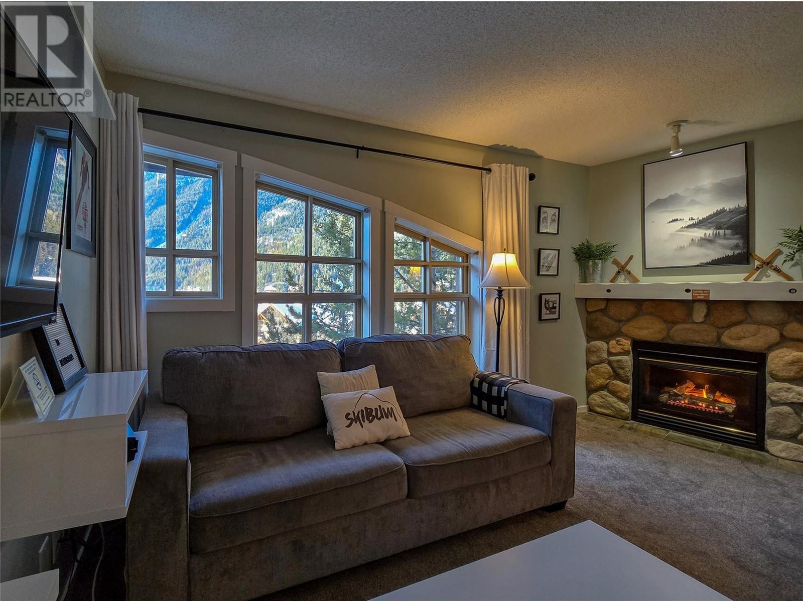 2060 Summit Drive Unit# 406, Panorama, British Columbia  V0A 1T0 - Photo 16 - 10350644