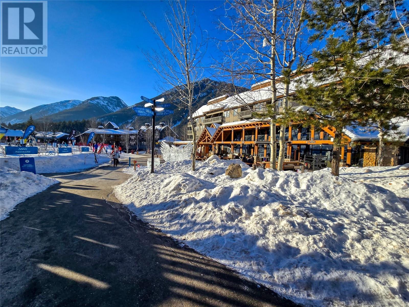 2060 Summit Drive Unit# 406, Panorama, British Columbia  V0A 1T0 - Photo 25 - 10350644