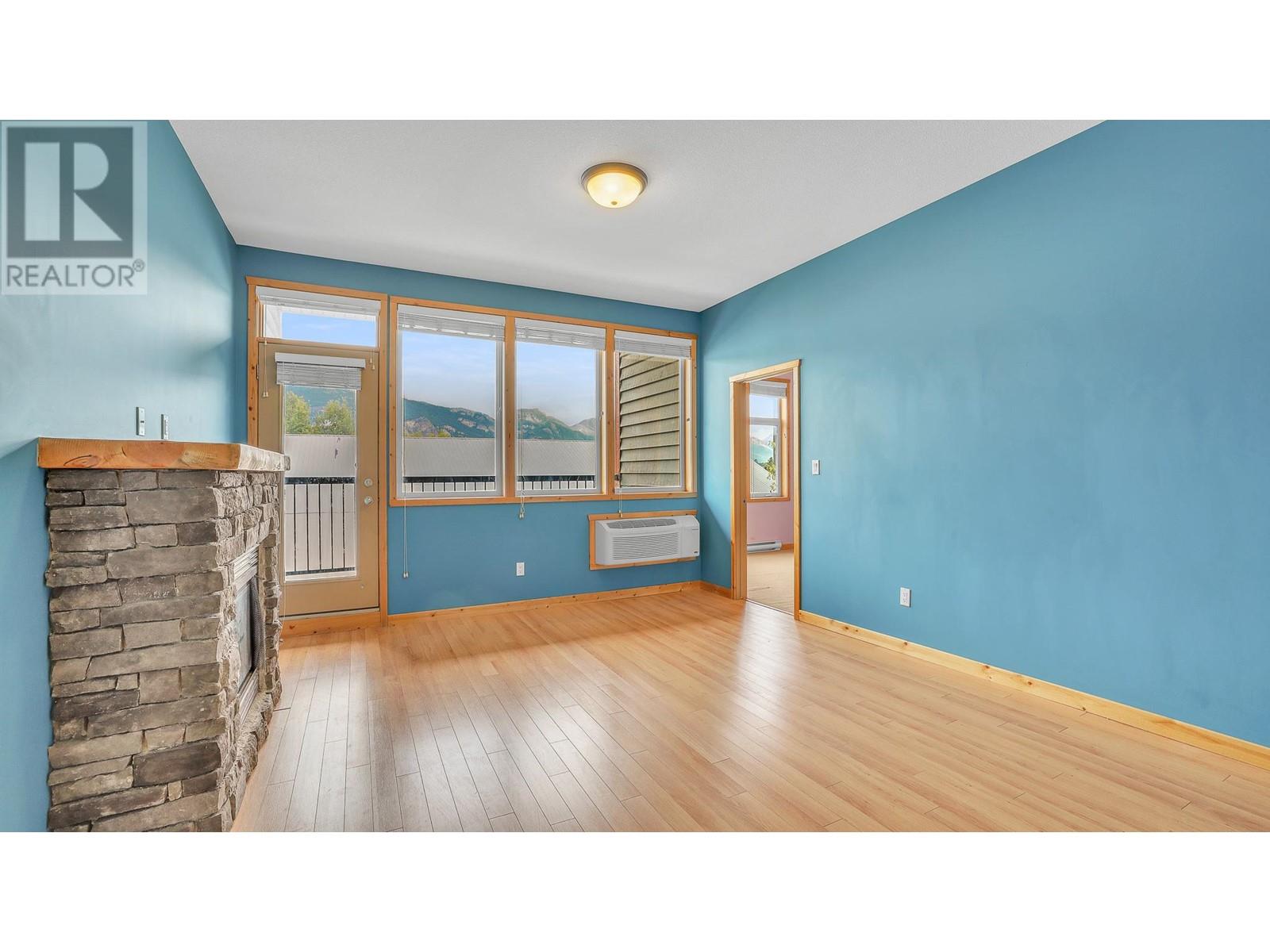 519 13th Street Unit# 8, Invermere, British Columbia  V0A 1K0 - Photo 5 - 10351238