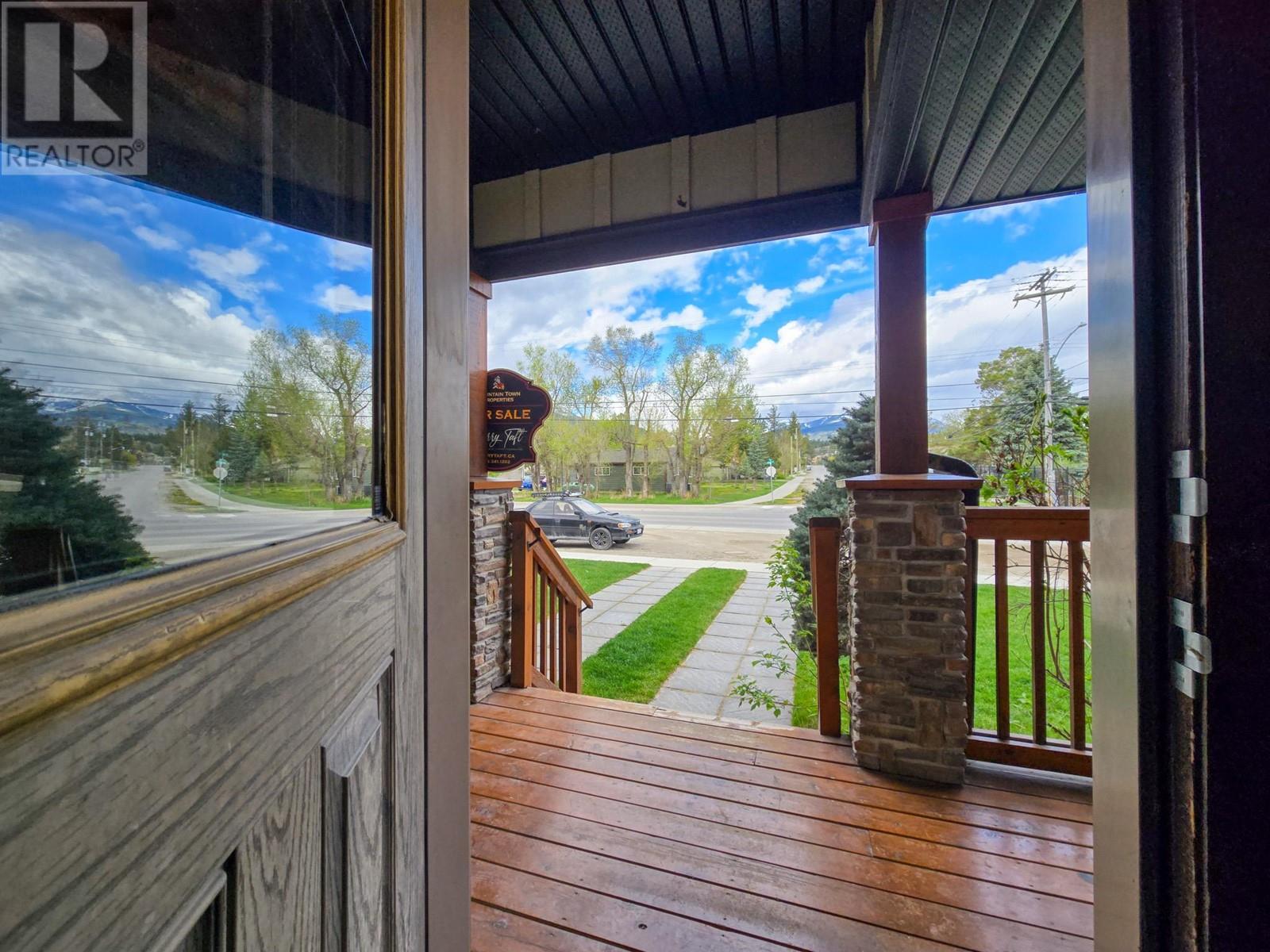 1000 9th Street Unit# 8, Invermere, British Columbia  V0A 1K0 - Photo 10 - 10350658