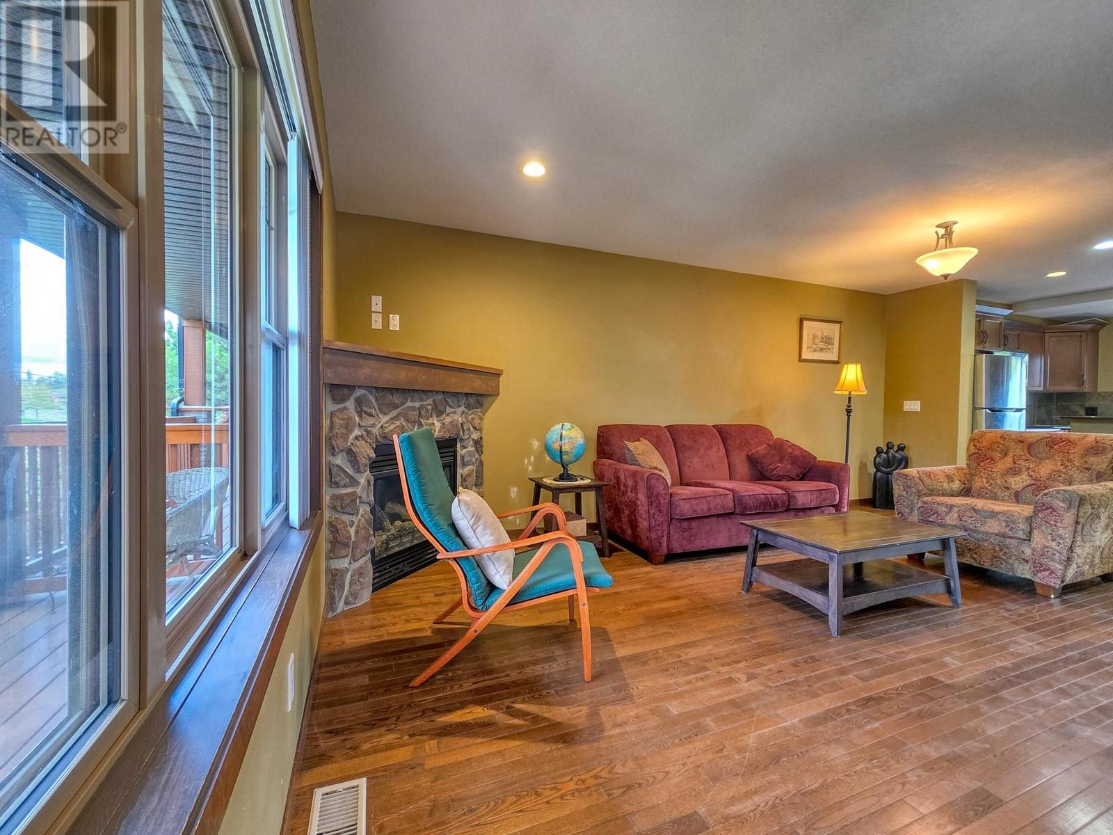 1000 9th Street Unit# 8, Invermere, British Columbia  V0A 1K0 - Photo 12 - 10350658