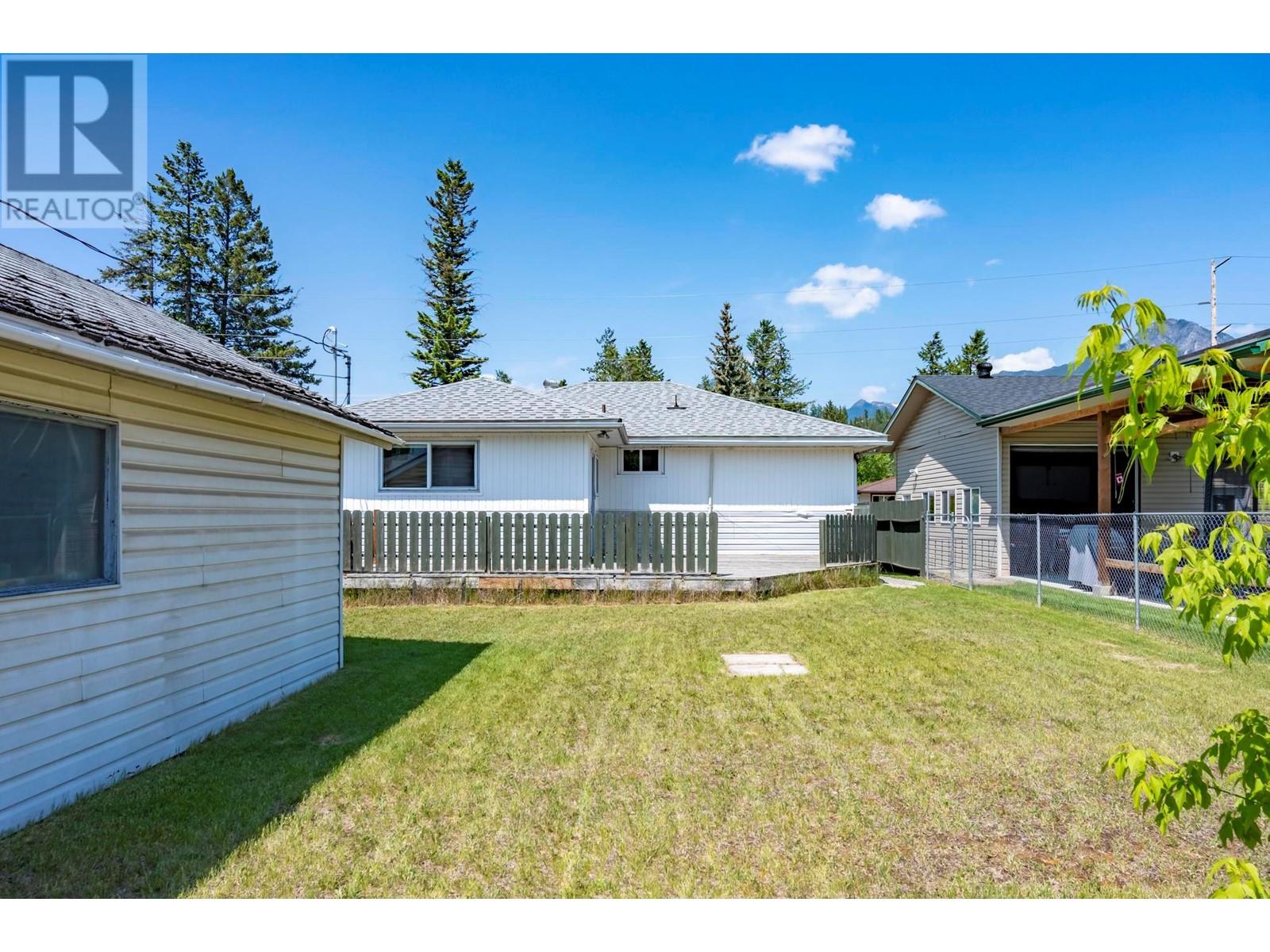1210 12th Street S, Golden, British Columbia  V0A 1H0 - Photo 39 - 10351340