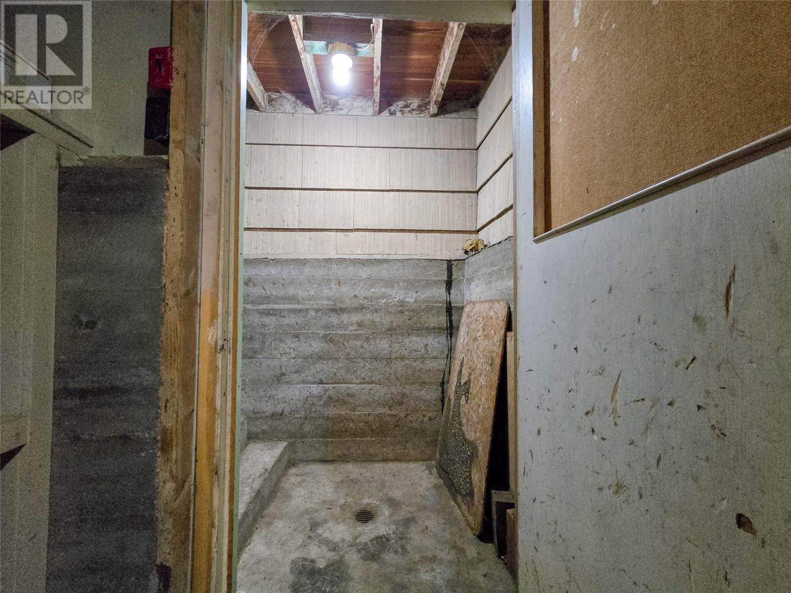960 95 Highway, Spillimacheen, British Columbia  V0A 1P0 - Photo 40 - 10350666