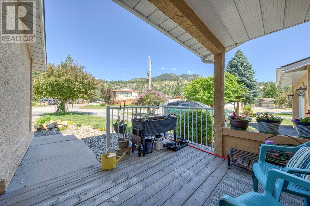 7595 Pioneer Avenue Unit# 9, Radium Hot Springs, British Columbia  V0A 1M0 - Photo 29 - 10351669