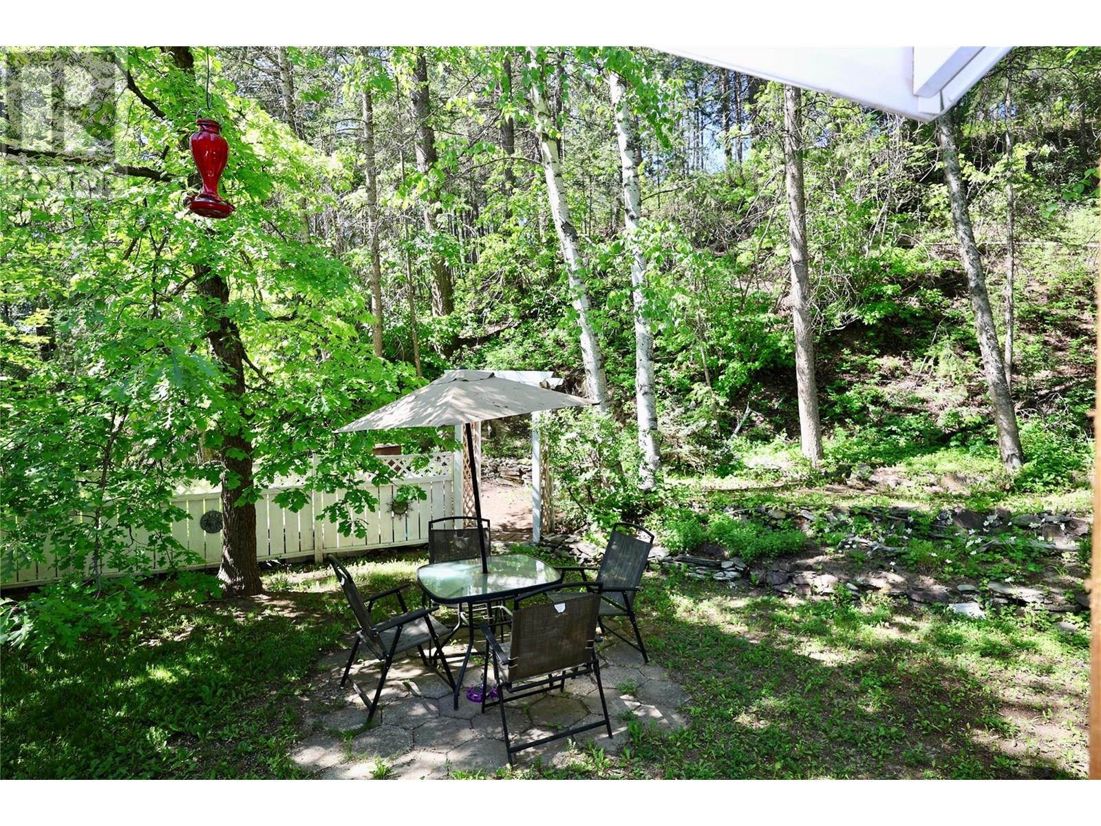 3361 & 3365 95 Highway, Golden, British Columbia  V0A 1L0 - Photo 27 - 10351776