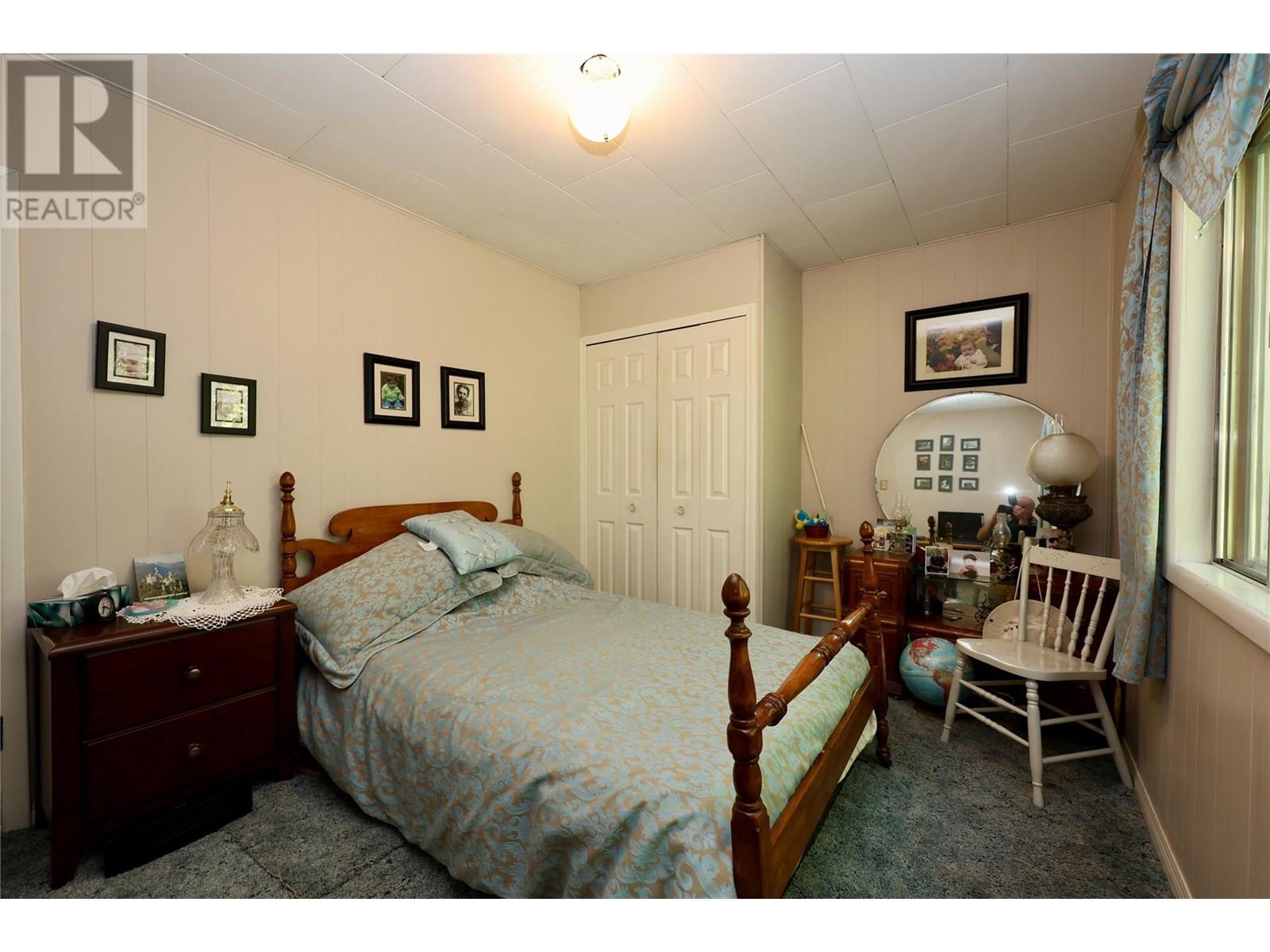 3361 & 3365 95 Highway, Golden, British Columbia  V0A 1L0 - Photo 39 - 10351776