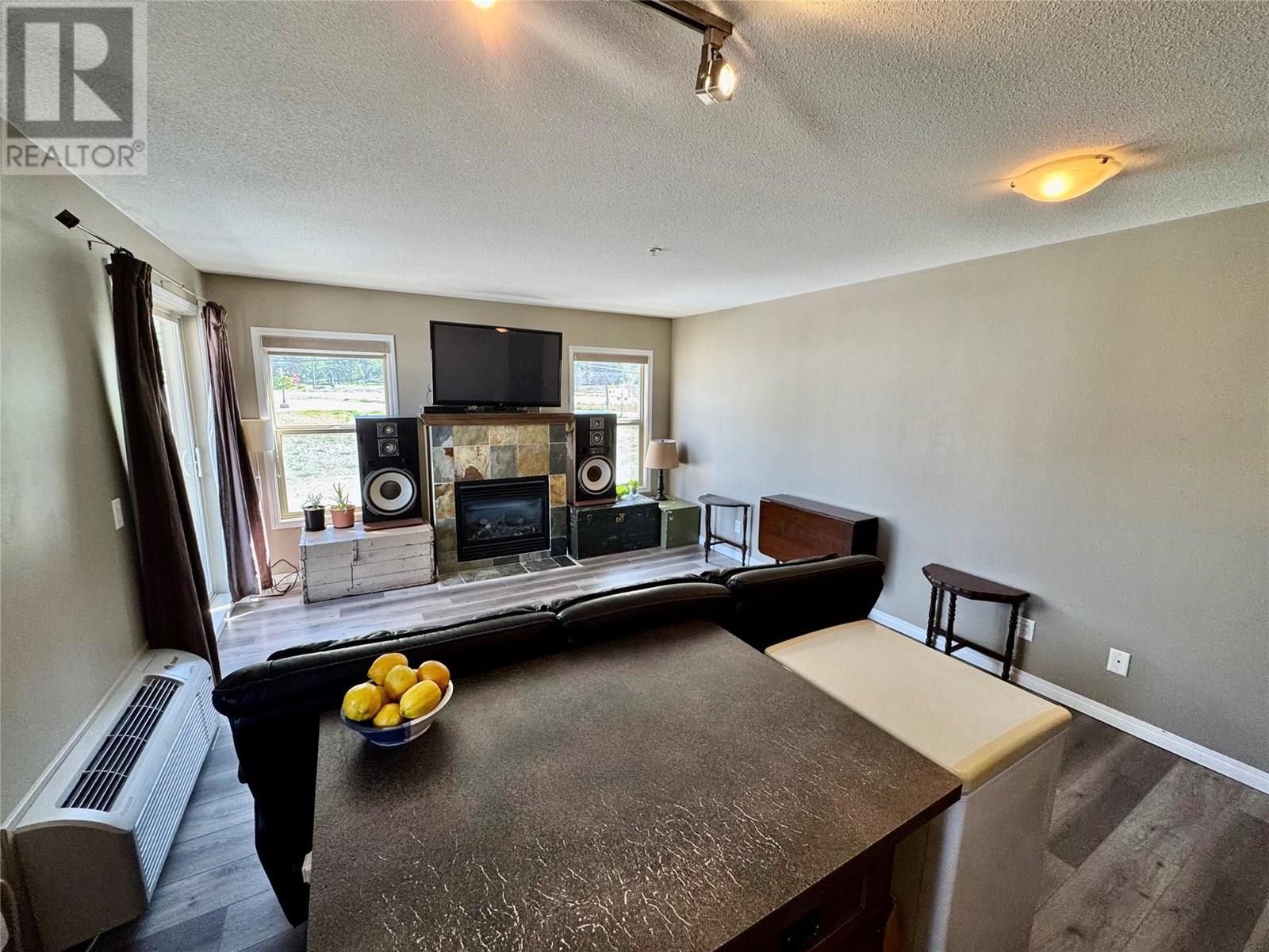 4884 Stanley Street Unit# 1301, Radium Hot Springs, British Columbia  V0A 1M0 - Photo 6 - 10351727