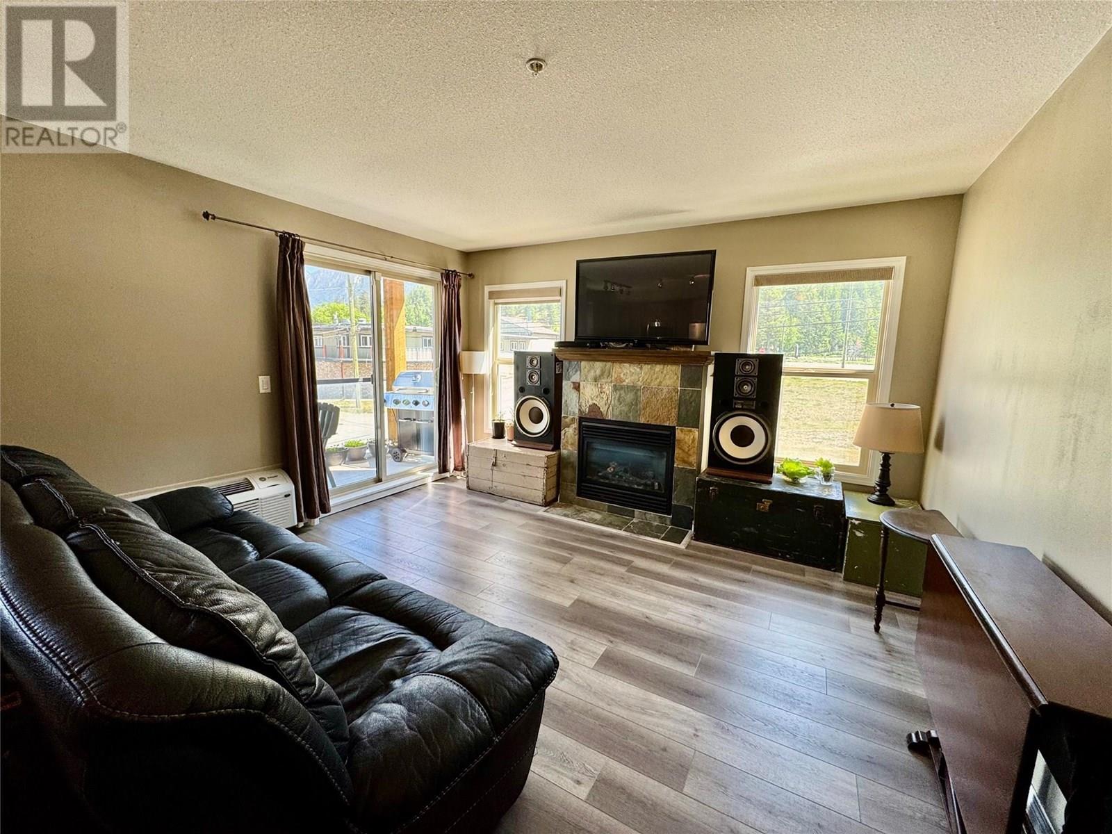 4884 Stanley Street Unit# 1301, Radium Hot Springs, British Columbia  V0A 1M0 - Photo 8 - 10351727