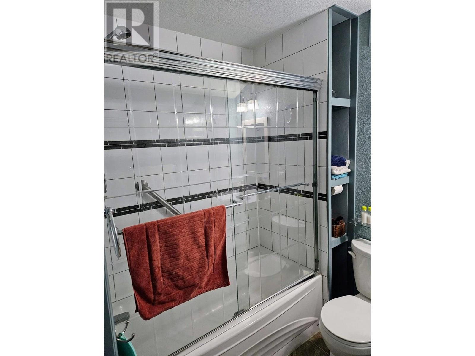 5761 Lautrup Road, Edgewater, British Columbia  V0A 1E0 - Photo 26 - 10350968