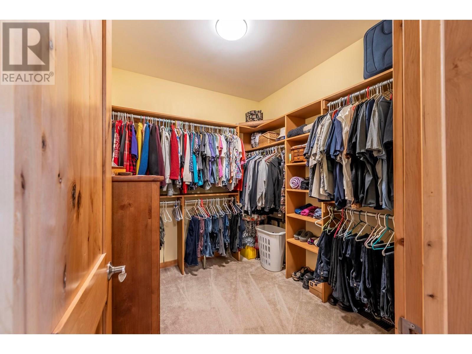 810 12th Street S, Golden, British Columbia  V0A 1H2 - Photo 30 - 10351892