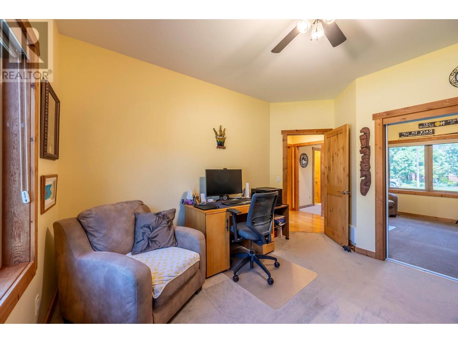 810 12th Street S, Golden, British Columbia  V0A 1H2 - Photo 36 - 10351892