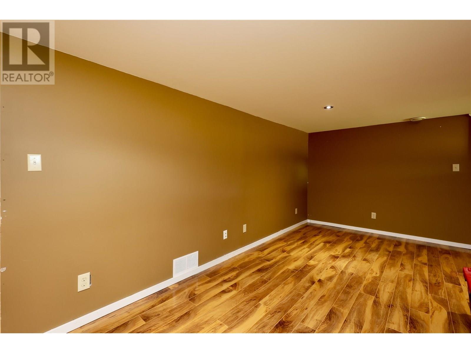 3049 95 Highway, Golden, British Columbia  V0A 1H2 - Photo 18 - 10351788